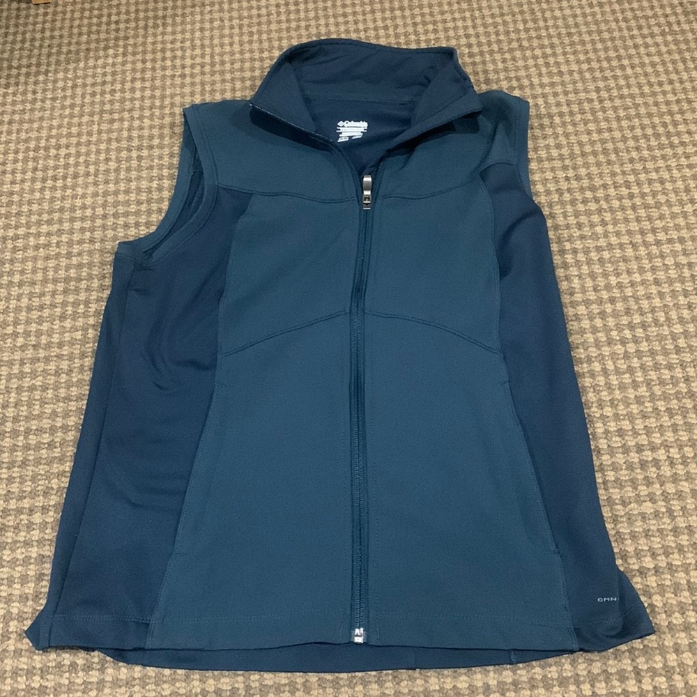 NWOT Columbia Vest